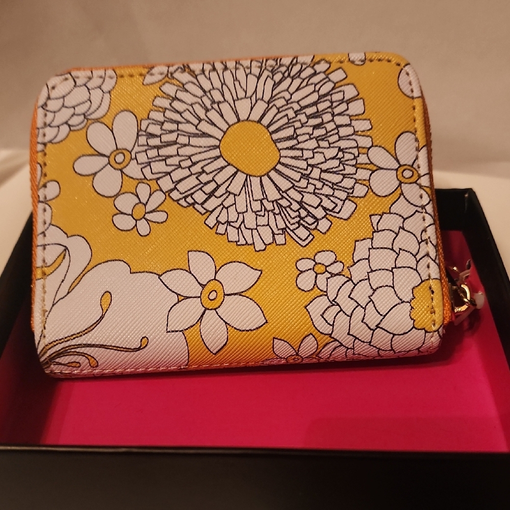Trina Turk  Floral Pattern Wallet